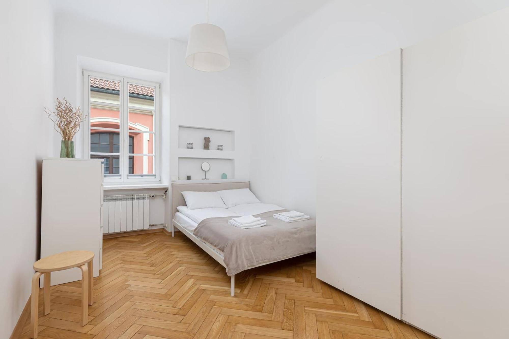 Stylish Apartment Swietojanska By Noclegi Renters Varsovia Exterior foto